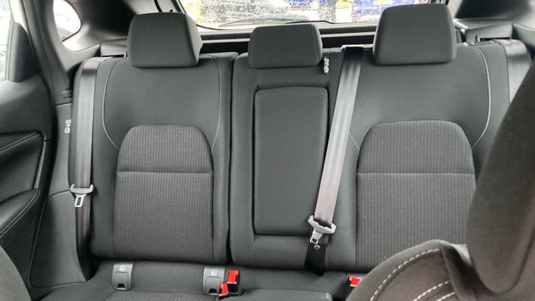 Nissan Qashqai 1.3 DiG-T MH Acenta Premium 5dr Petrol Hatchback